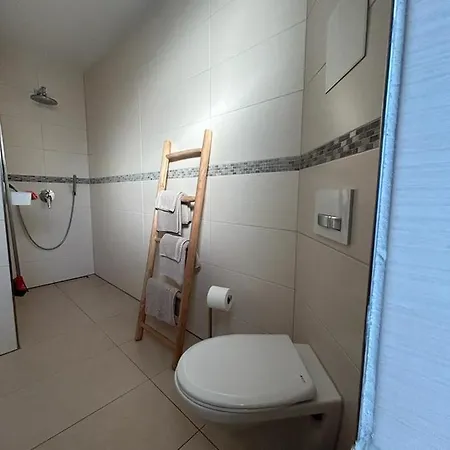 Kader 2 Apartment *